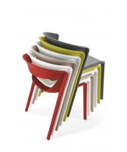 Kicca one13 376x564 1